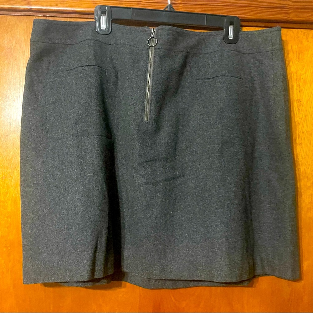 Size 20 gray wool skirt
